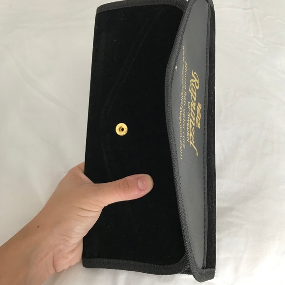 Rapunzel of Sweden human hair color ring w pouch - Picture 4 of 5